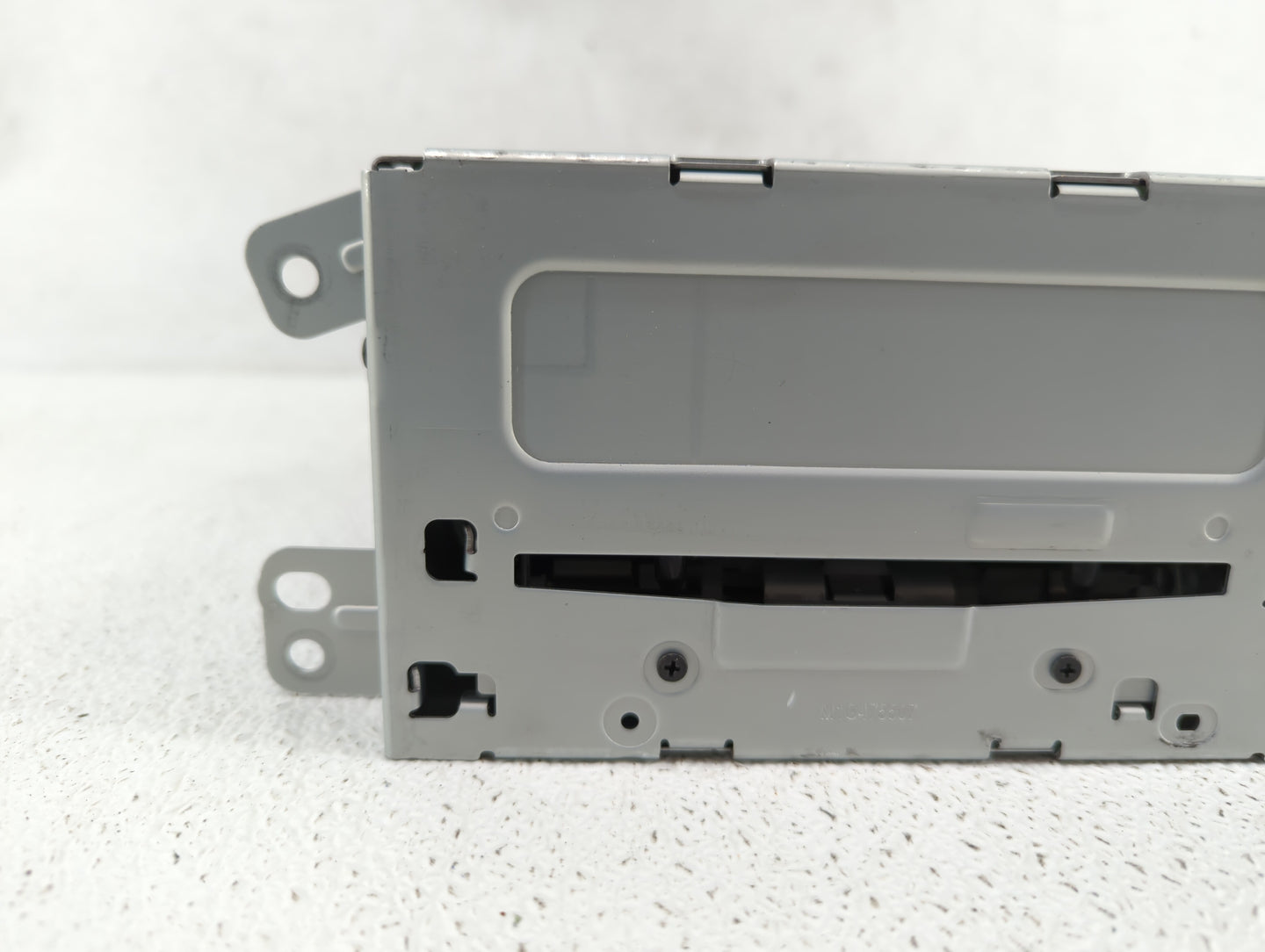 2014-2016 Chevrolet Malibu Am Fm Cd Player Radio Receiver - Oemusedautoparts1.com