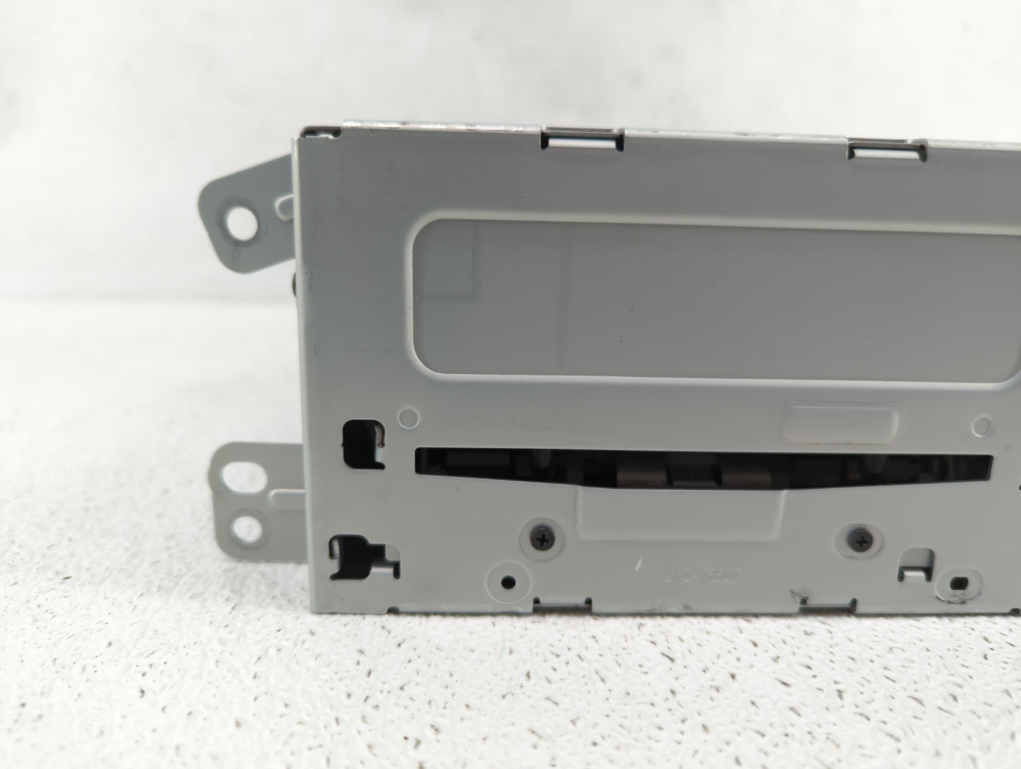 2014-2016 Chevrolet Malibu Am Fm Cd Player Radio Receiver - Oemusedautoparts1.com
