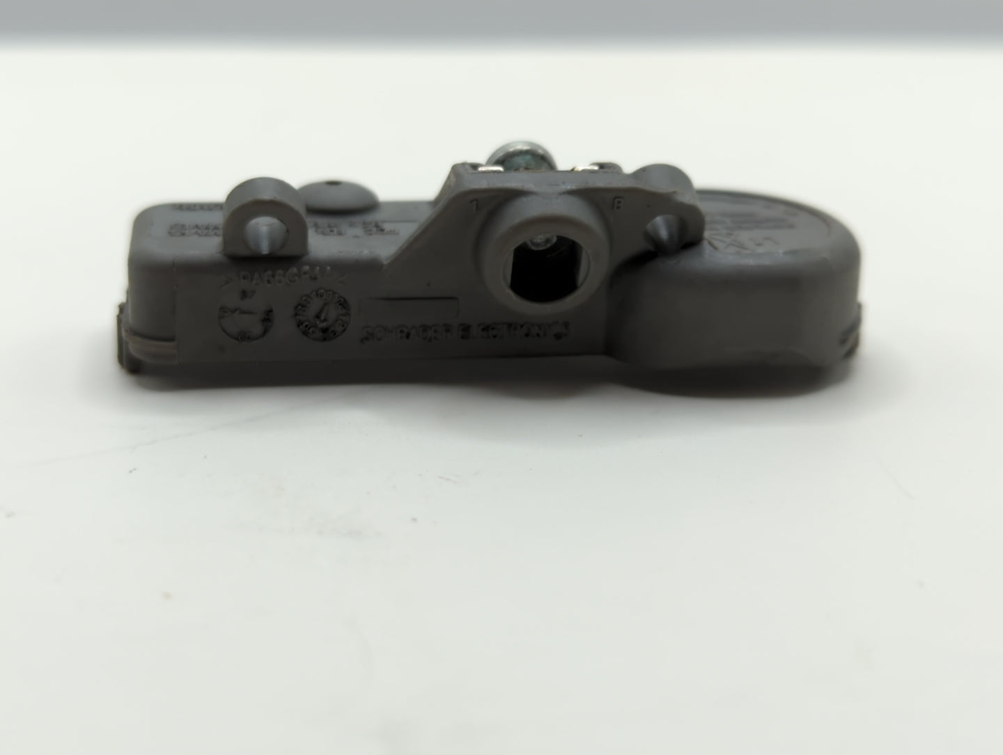 2015 Chevrolet Malibu Tire Pressure Monitoring System Sensor Tpms - Oemusedautoparts1.com