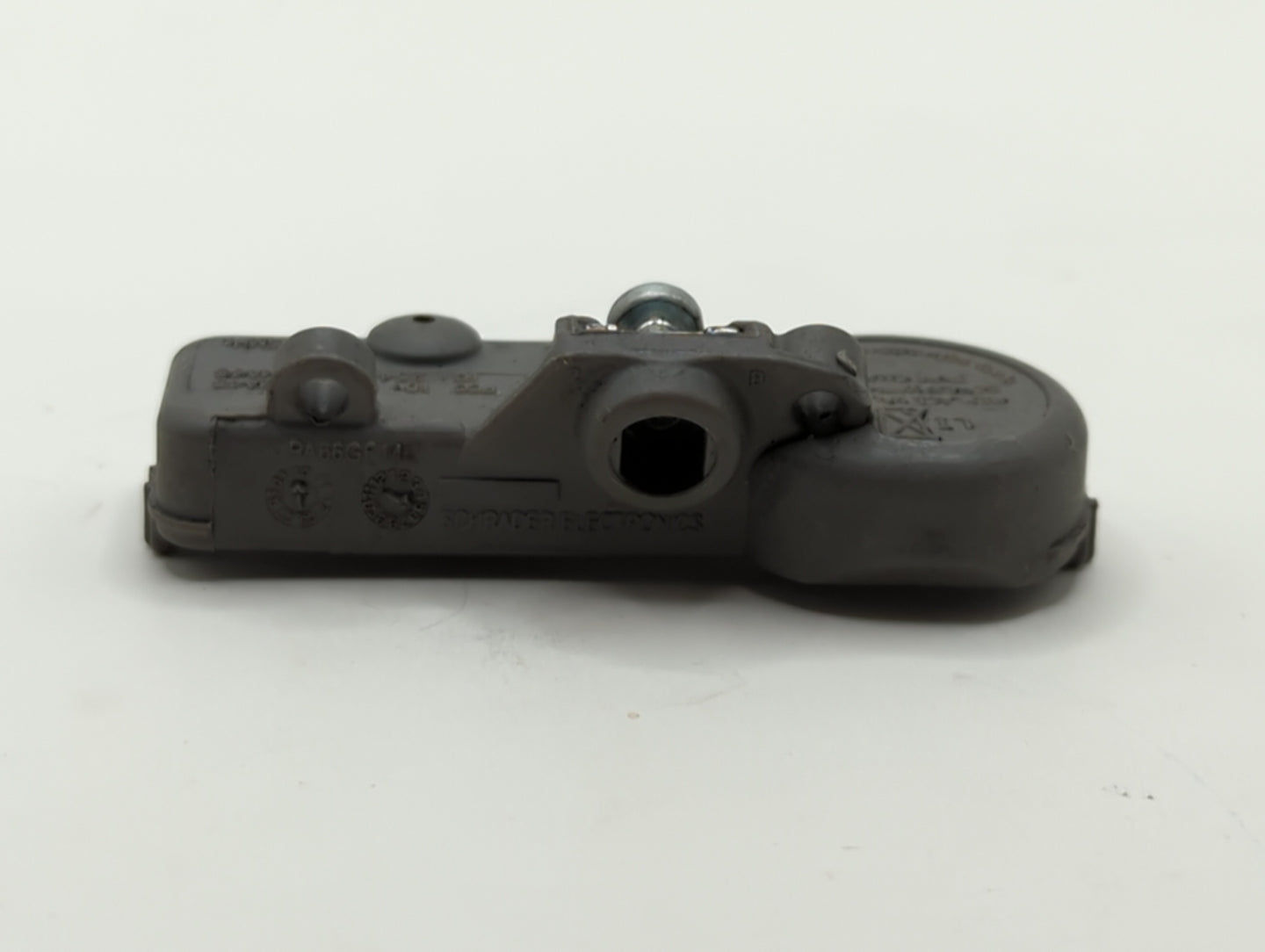 2015 Chevrolet Malibu Tire Pressure Monitoring System Sensor Tpms - Oemusedautoparts1.com