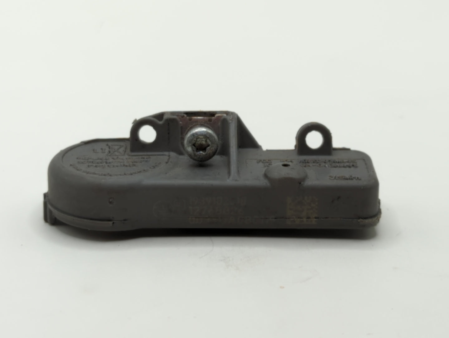2015 Chevrolet Malibu Tire Pressure Monitoring System Sensor Tpms - Oemusedautoparts1.com