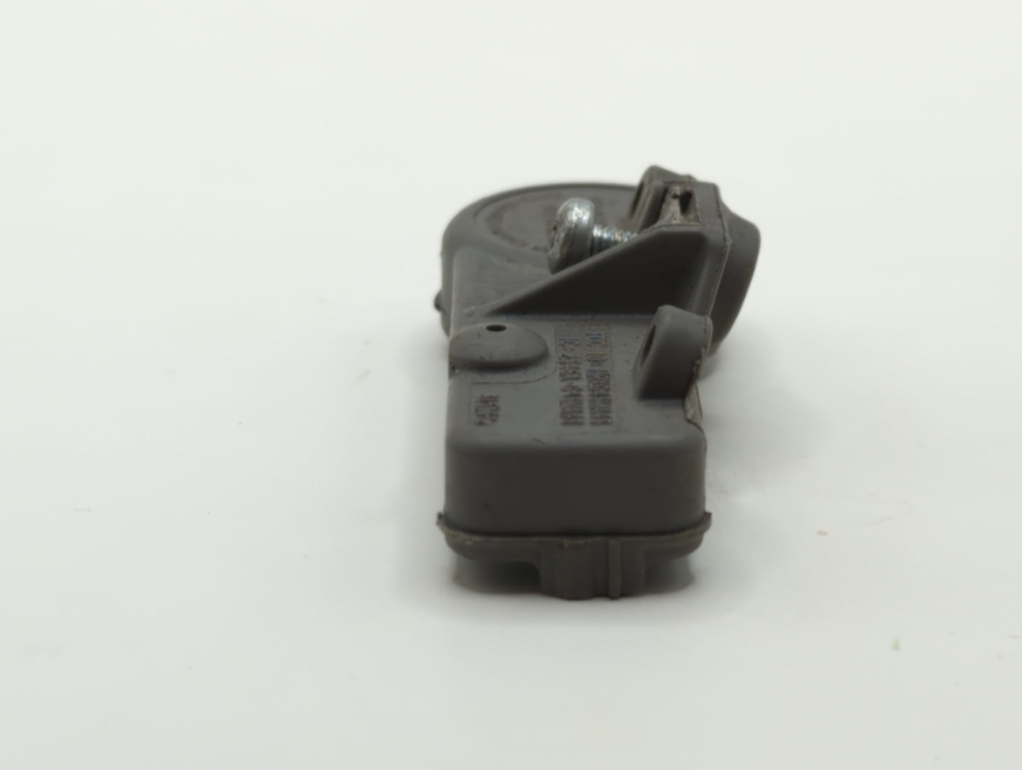 2015 Chevrolet Malibu Tire Pressure Monitoring System Sensor Tpms - Oemusedautoparts1.com