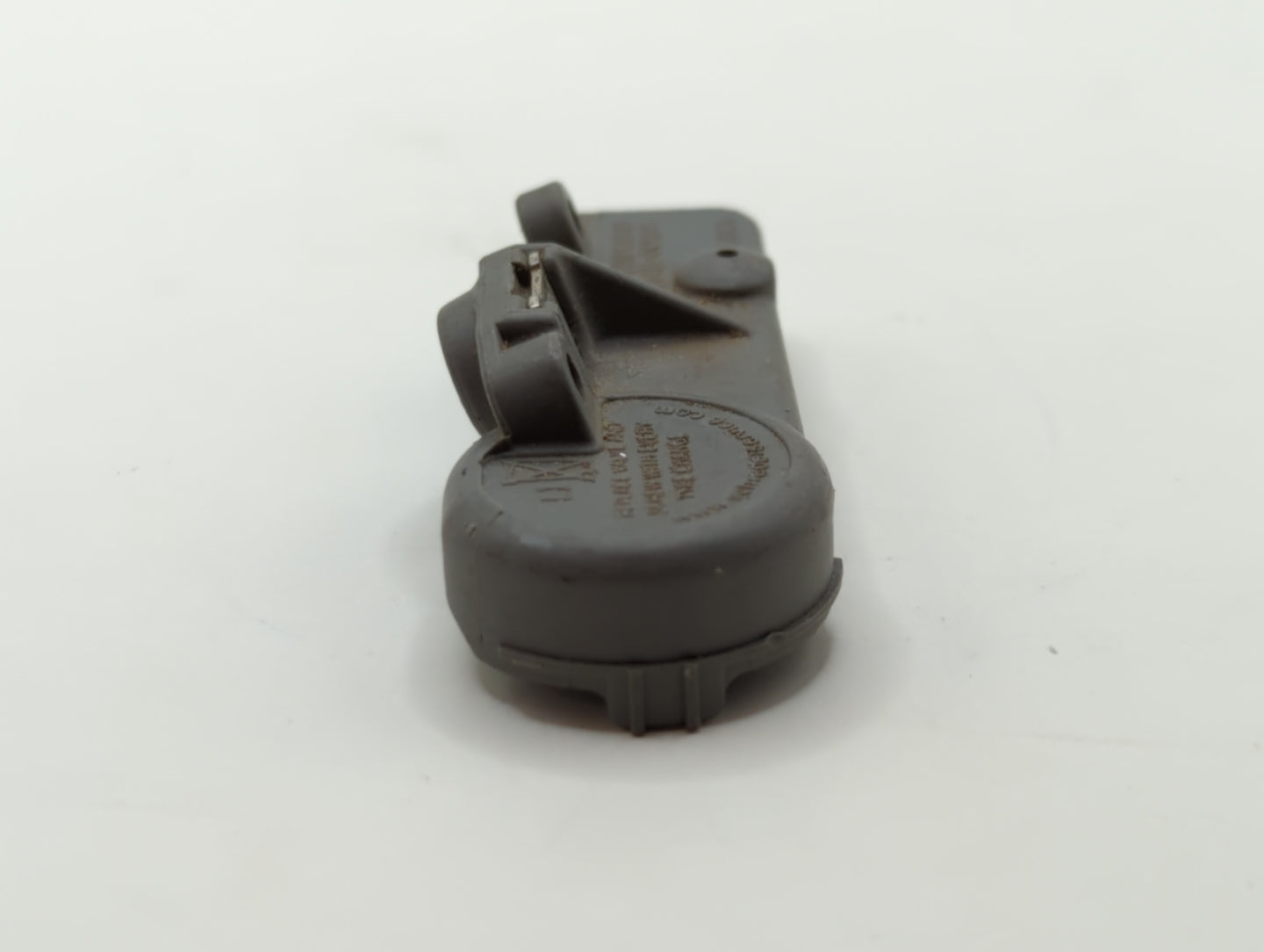 2015 Chevrolet Malibu Tire Pressure Monitoring System Sensor Tpms - Oemusedautoparts1.com
