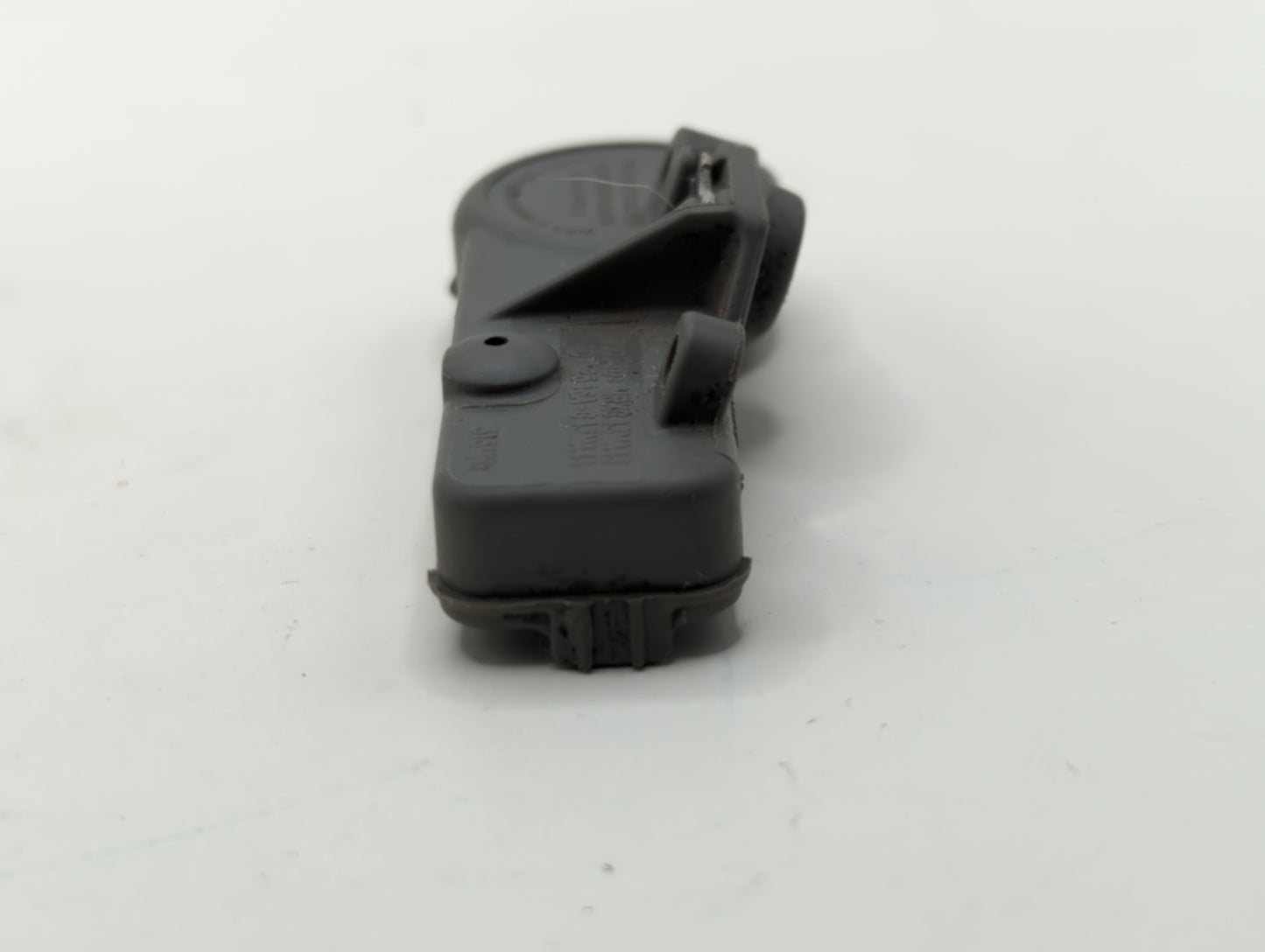 2015 Chevrolet Malibu Tire Pressure Monitoring System Sensor Tpms - Oemusedautoparts1.com