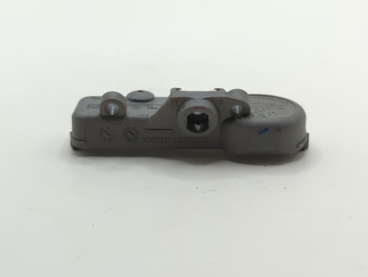 2015 Chevrolet Malibu Tire Pressure Monitoring System Sensor Tpms - Oemusedautoparts1.com