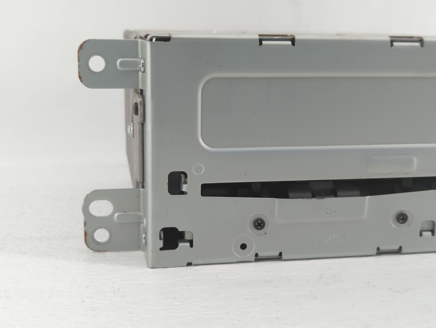 2014-2016 Chevrolet Malibu Am Fm Cd Player Radio Receiver - Oemusedautoparts1.com