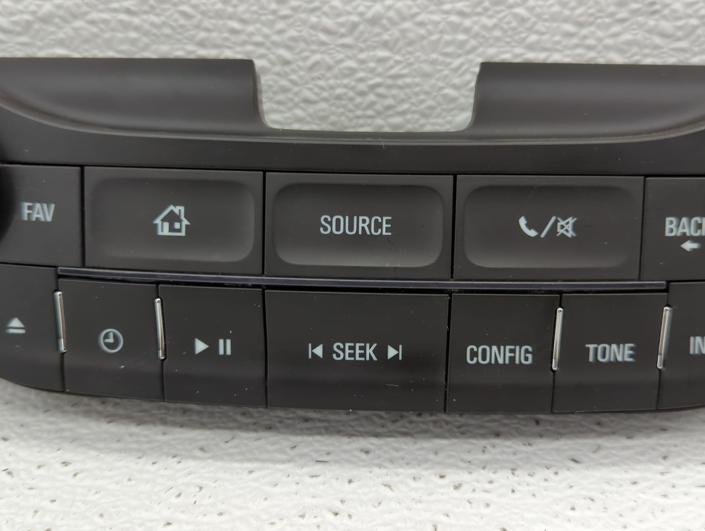 2014-2016 Chevrolet Malibu Radio Control Panel - Oemusedautoparts1.com
