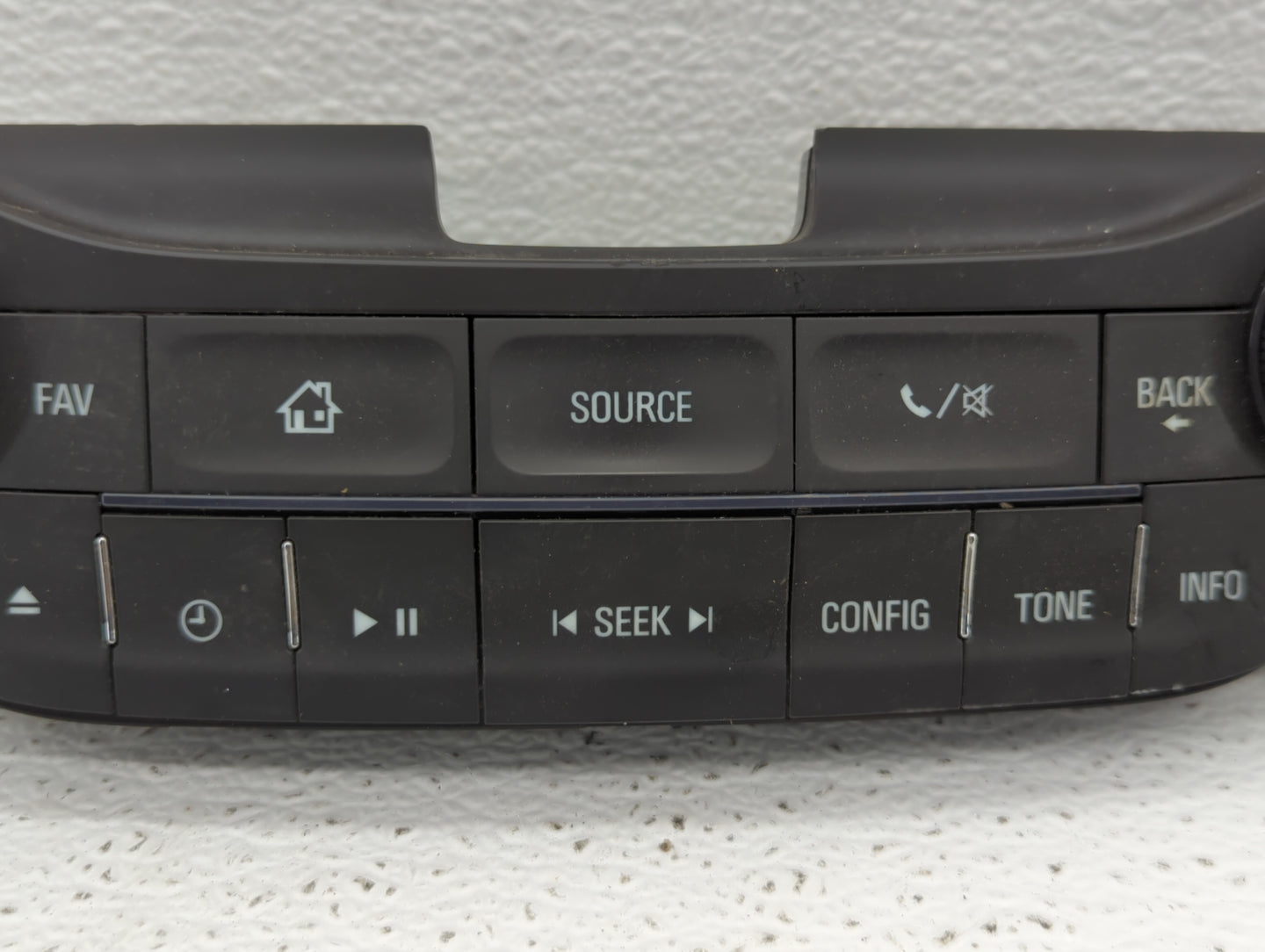 2014-2016 Chevrolet Malibu Radio Control Panel - Oemusedautoparts1.com