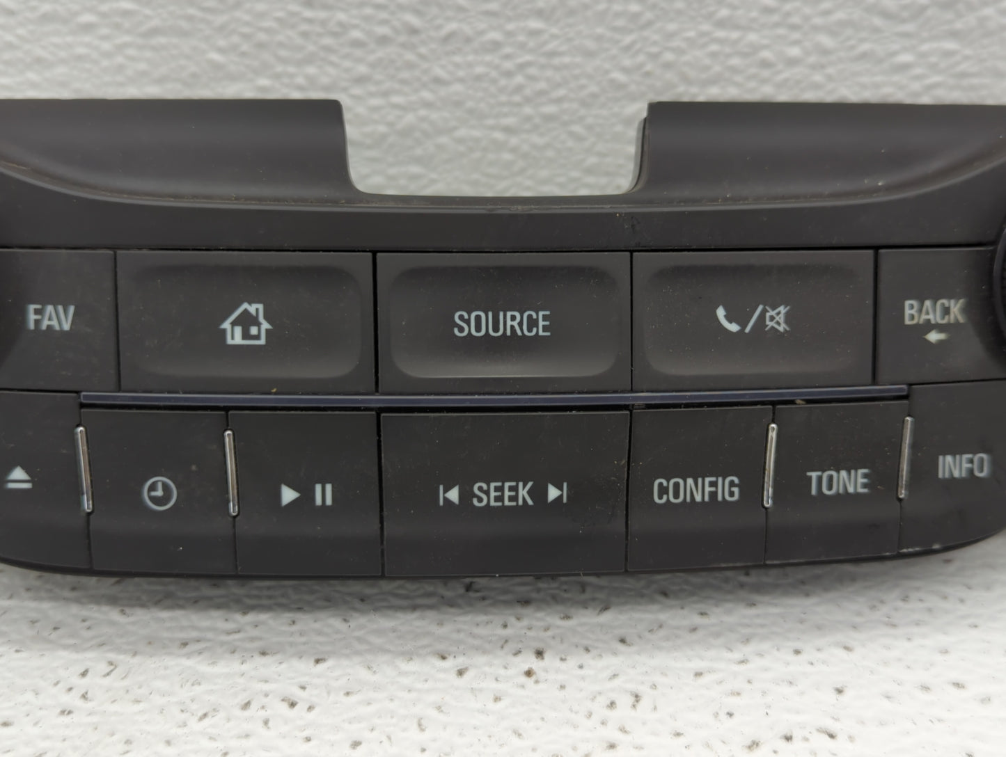 2014-2016 Chevrolet Malibu Radio Control Panel - Oemusedautoparts1.com