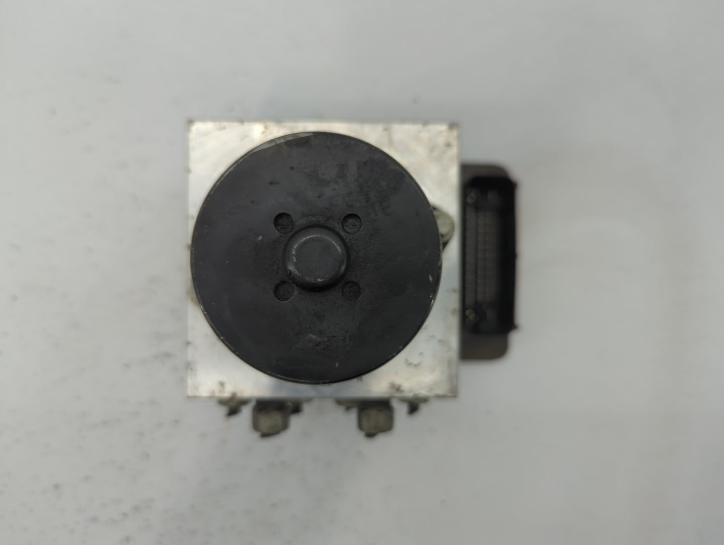 2013-2016 Chevrolet Malibu ABS Pump Control Module Replacement P/N:22863598 25867265, 22810057 Fits Fits 2012 2013 2014 2015