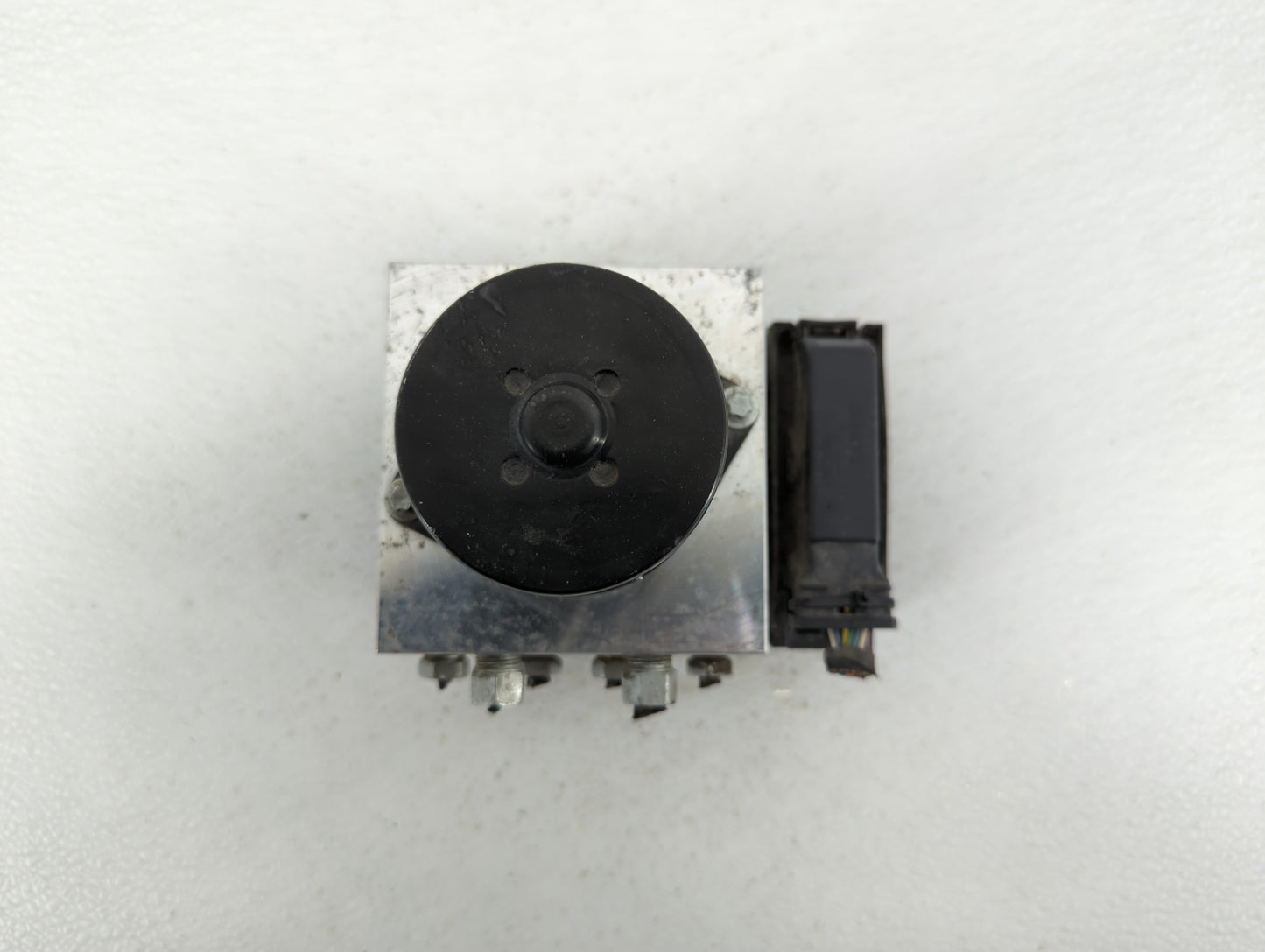 2013-2016 Chevrolet Malibu ABS Pump Control Module Replacement P/N:22863598 22971448, 25867265 Fits Fits 2012 2013 2014 2015