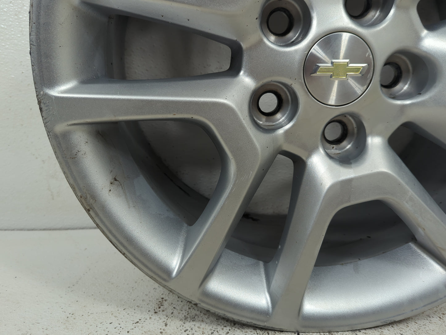 2015 Chevrolet Malibu Oem Wheel Rim 5026610 - Oemusedautoparts1.com