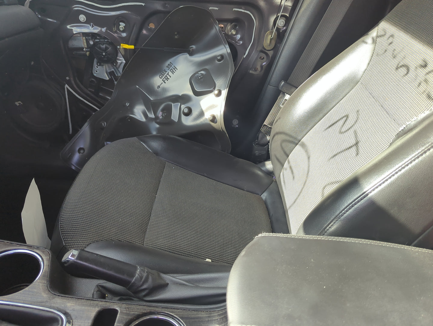 2014-2015 Chevrolet Malibu Passenger Front Seat Oem - Oemusedautoparts1.com