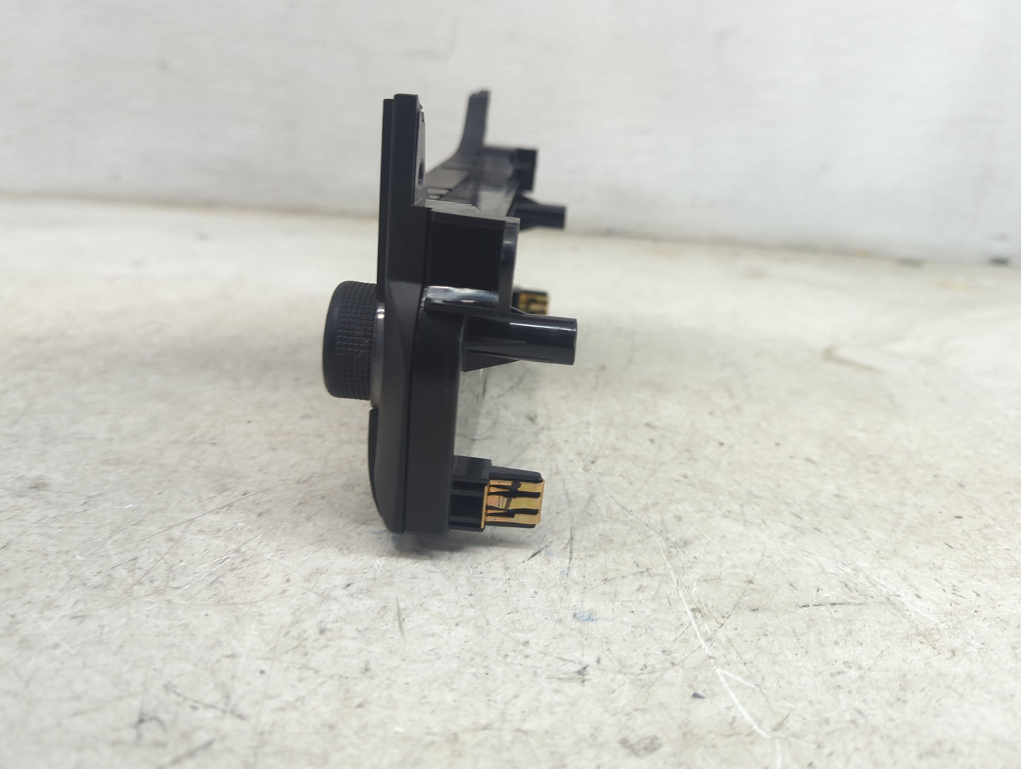2014-2016 Chevrolet Malibu Climate Control Module Temperature AC/Heater Replacement Fits Fits 2014 2015 2016 OEM Used Auto P