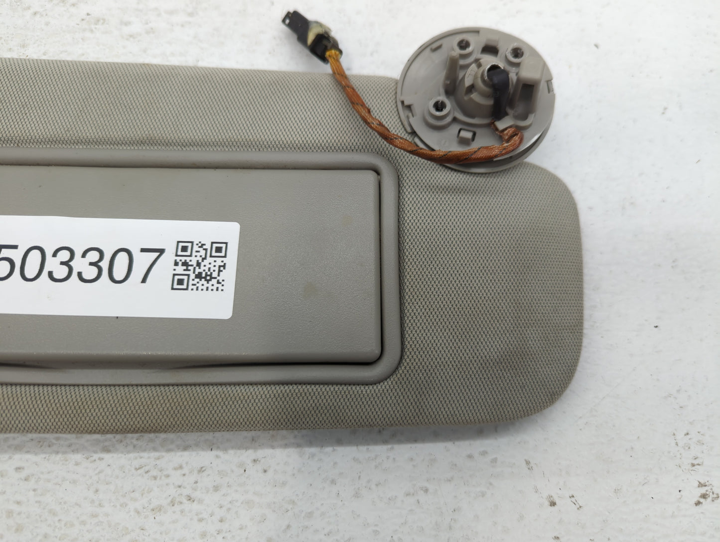 2013-2016 Chevrolet Malibu Sun Visor Shade Replacement Passenger Right Mirror Fits Fits 2013 2014 2015 2016 OEM Used Auto Pa