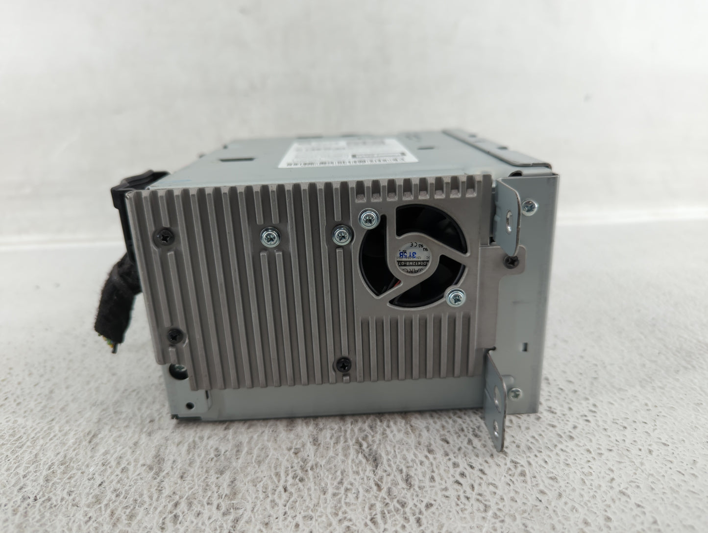 2014-2016 Chevrolet Malibu Am Fm Cd Player Radio Receiver - Oemusedautoparts1.com