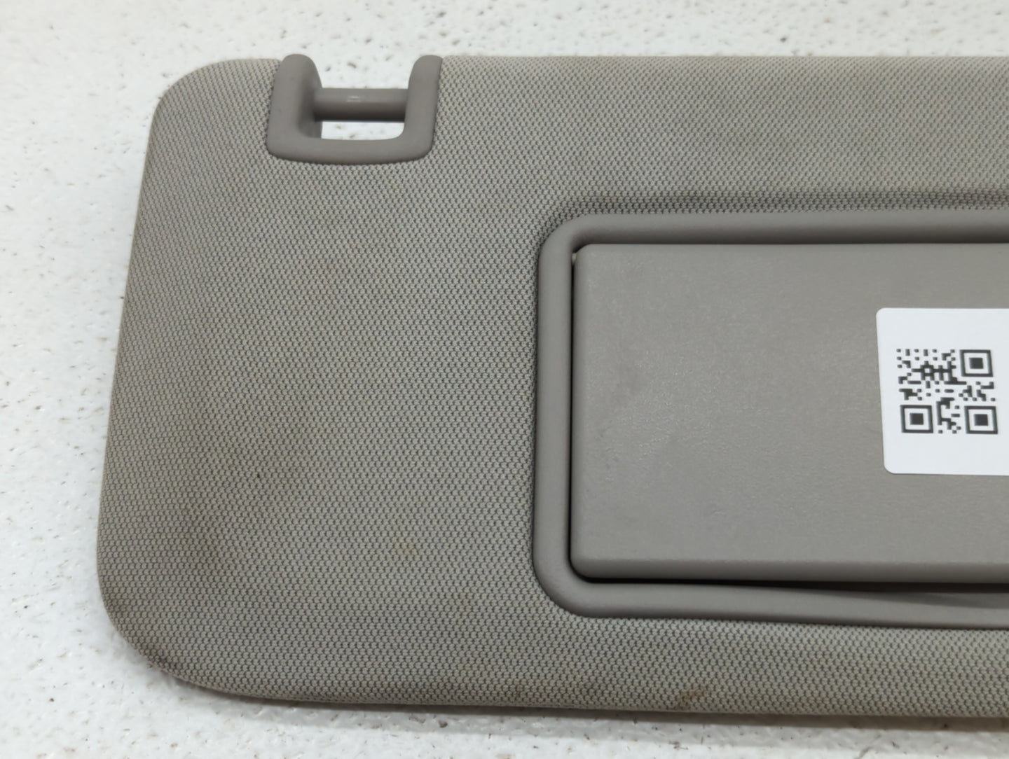 2013-2016 Chevrolet Malibu Sun Visor Shade Replacement Passenger Right Mirror Fits Fits 2013 2014 2015 2016 OEM Used Auto Pa