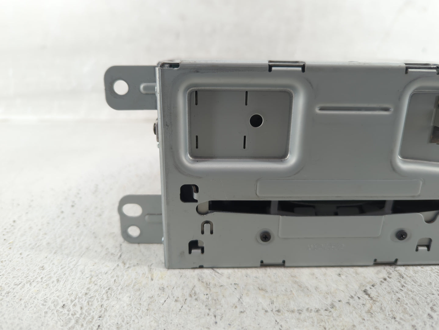 2015 Chevrolet Malibu Am Fm Cd Player Radio Receiver - Oemusedautoparts1.com