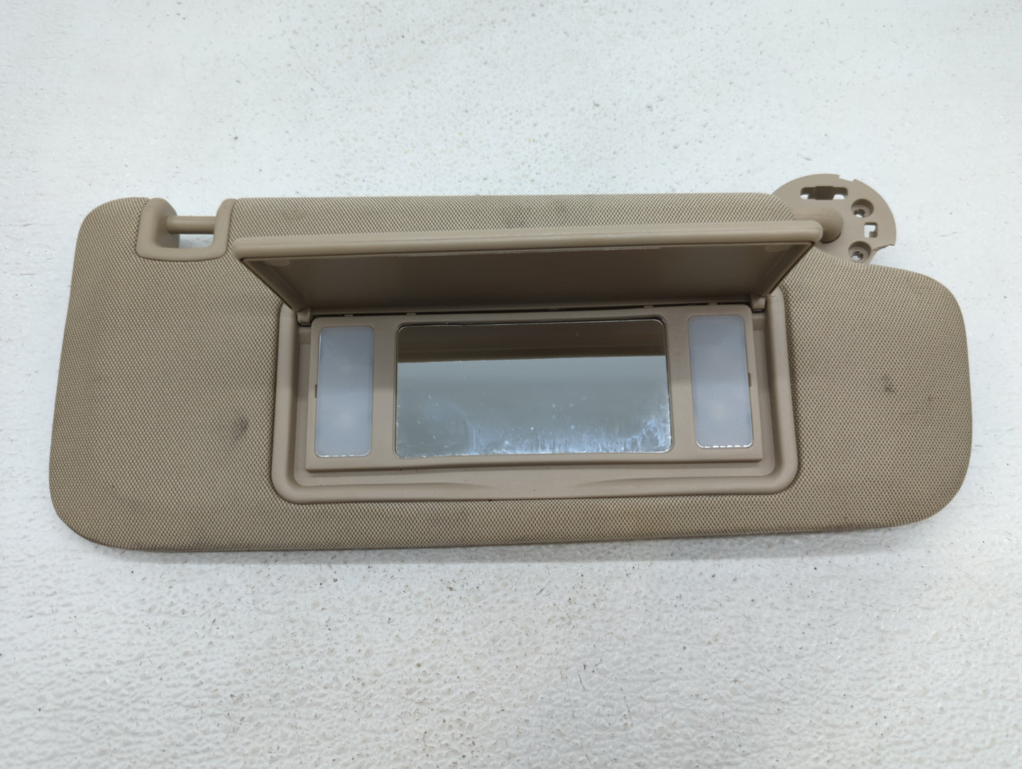 2013-2016 Chevrolet Malibu Sun Visor Shade Replacement Passenger Right Mirror Fits Fits 2013 2014 2015 2016 OEM Used Auto Pa