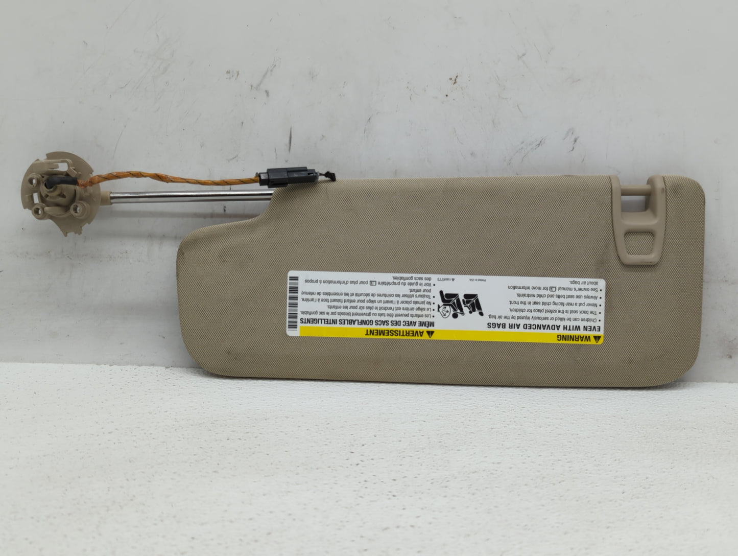 2013-2016 Chevrolet Malibu Sun Visor Shade Replacement Passenger Right Mirror Fits Fits 2013 2014 2015 2016 OEM Used Auto Pa