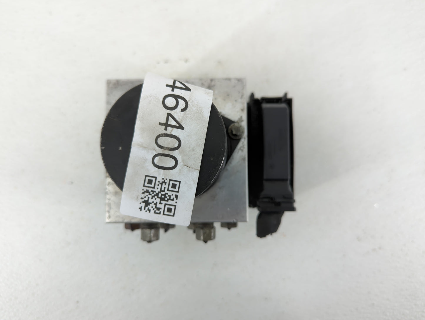 2013-2016 Chevrolet Malibu ABS Pump Control Module Replacement P/N:22863598 Fits Fits 2012 2013 2014 2015 2016 OEM Used Auto