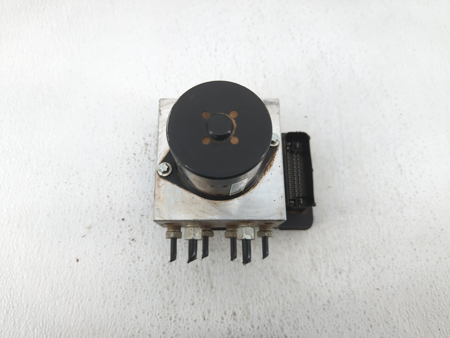 2013-2016 Chevrolet Malibu ABS Pump Control Module Replacement P/N:22863598 Fits Fits 2012 2013 2014 2015 2016 OEM Used Auto