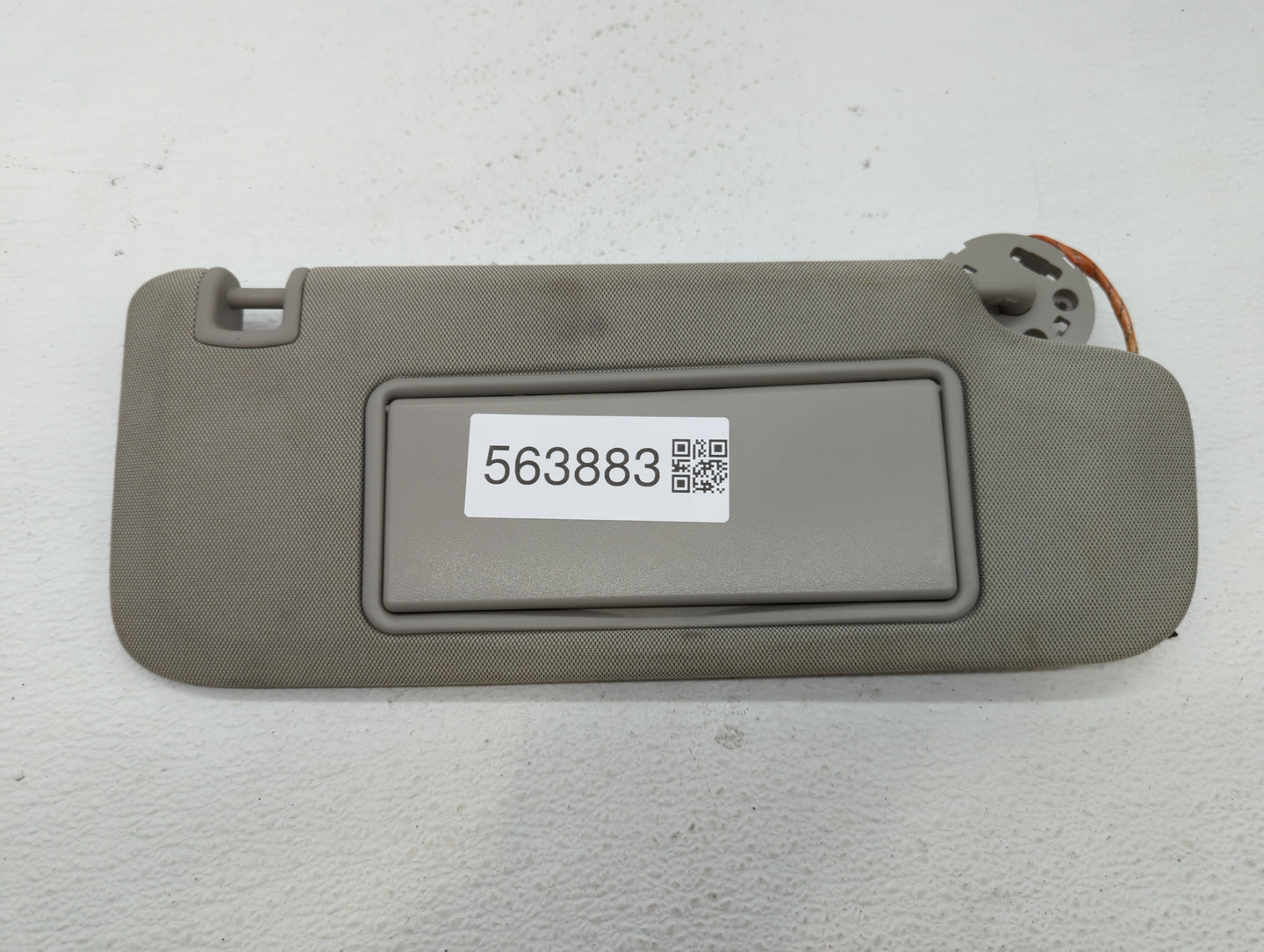 2013-2016 Chevrolet Malibu Sun Visor Shade Replacement Passenger Right Mirror Fits Fits 2013 2014 2015 2016 OEM Used Auto Pa