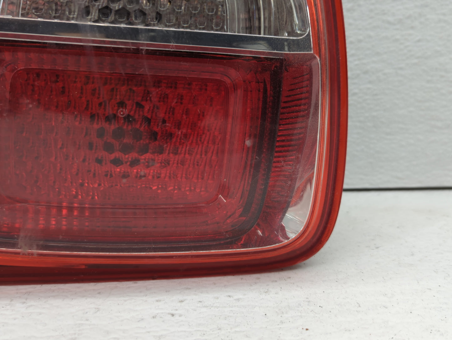 2013-2016 Chevrolet Malibu Tail Light Assembly Driver Left OEM Fits Fits 2013 2014 2015 2016 OEM Used Auto Parts - Oemusedau