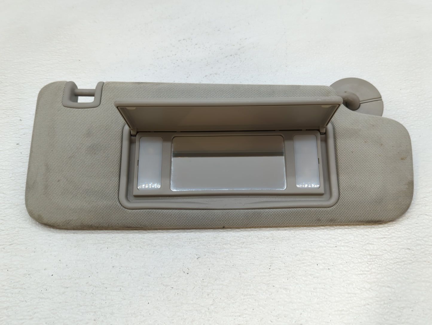 2013-2016 Chevrolet Malibu Sun Visor Shade Replacement Passenger Right Mirror Fits Fits 2013 2014 2015 2016 OEM Used Auto Pa