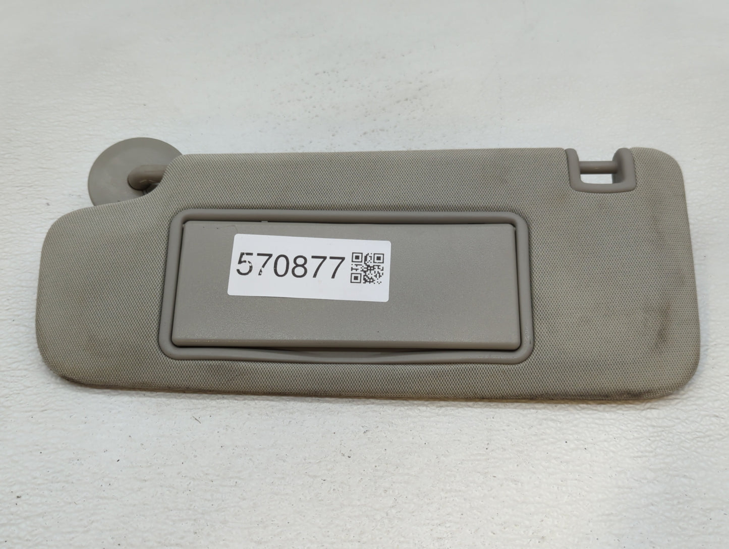 2013-2016 Chevrolet Malibu Sun Visor Shade Replacement Driver Left Mirror Fits Fits 2013 2014 2015 2016 OEM Used Auto Parts 