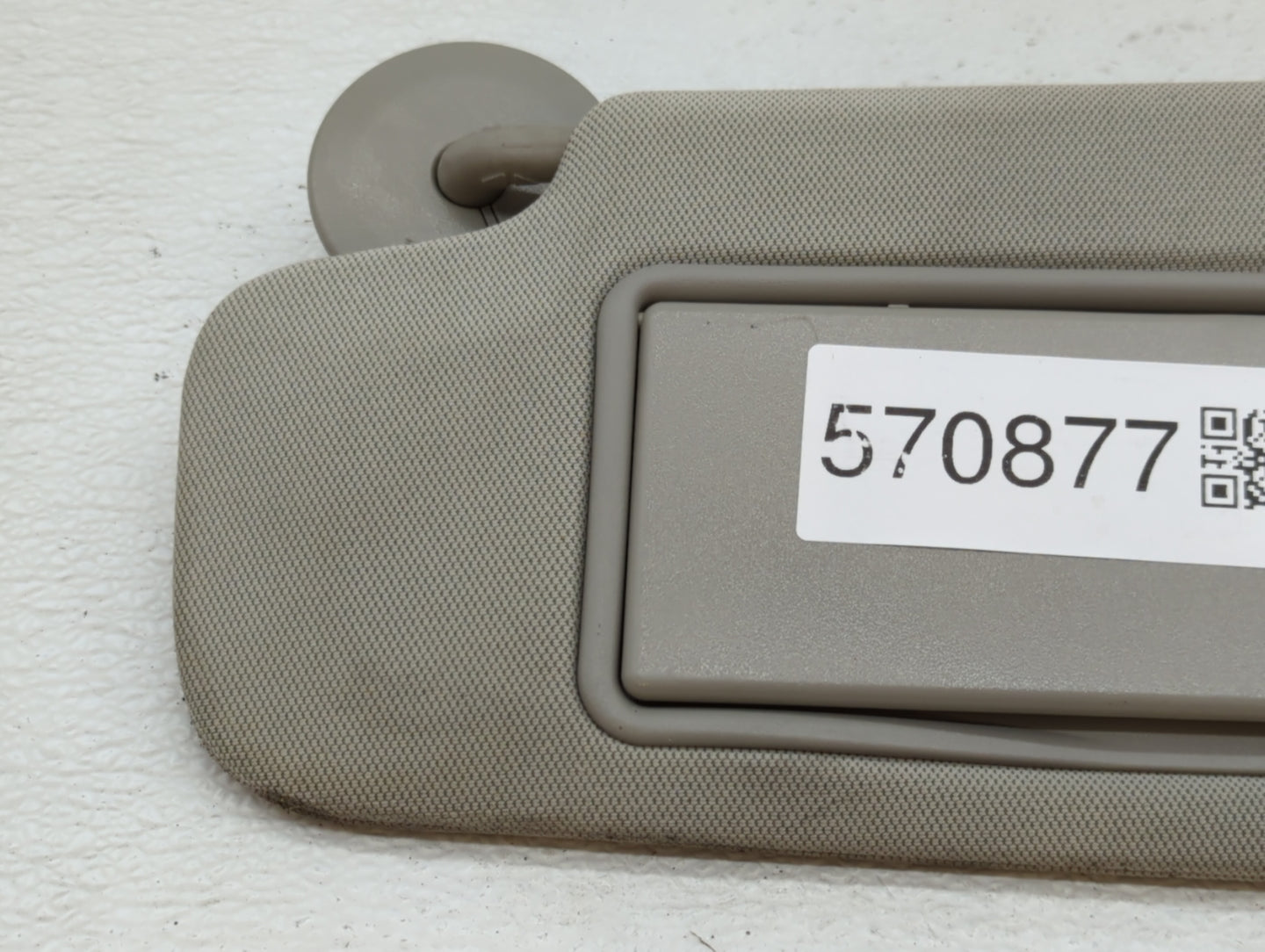 2013-2016 Chevrolet Malibu Sun Visor Shade Replacement Driver Left Mirror Fits Fits 2013 2014 2015 2016 OEM Used Auto Parts 