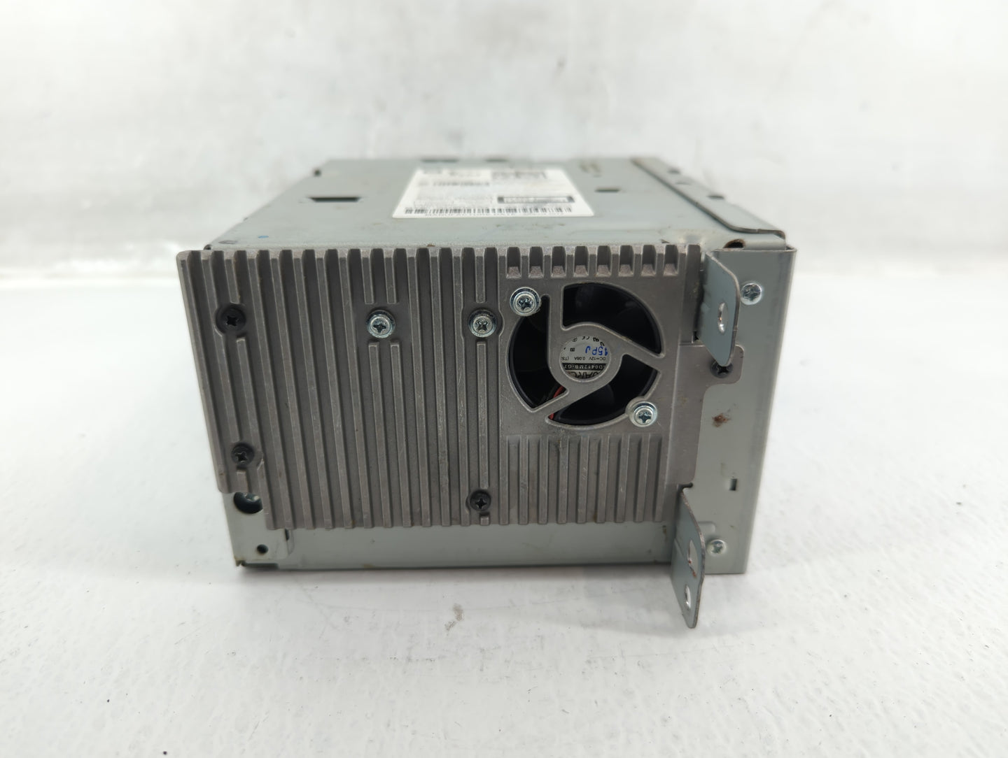 2015 Chevrolet Malibu Radio AM FM Cd Player Receiver Replacement P/N:23495272 23284461, 23235332, 23476254 Fits OEM Used Aut