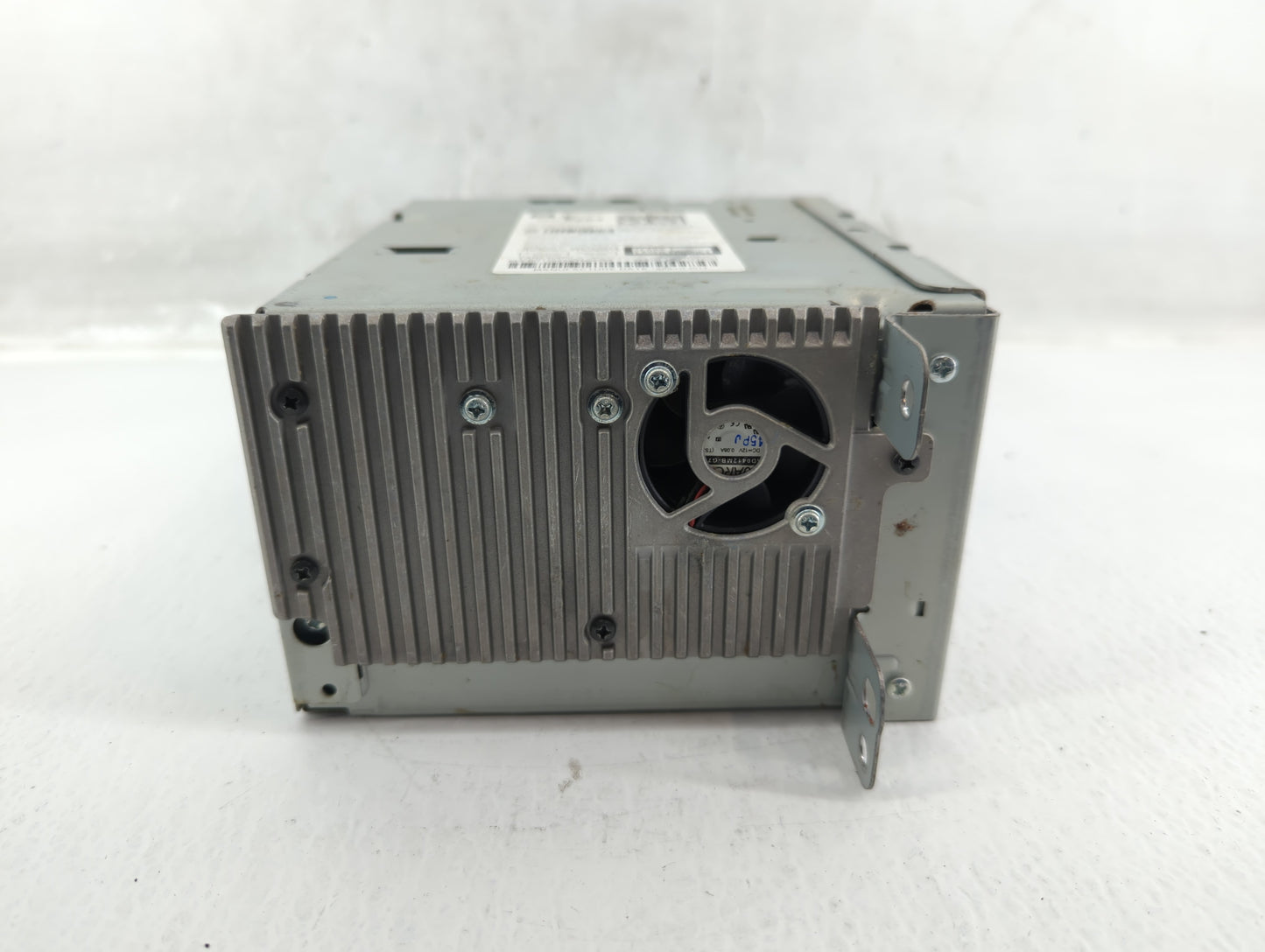 2015 Chevrolet Malibu Radio AM FM Cd Player Receiver Replacement P/N:23495272 23284461, 23235332, 23476254 Fits OEM Used Aut
