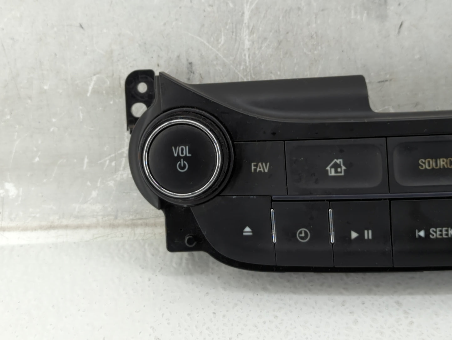 2014-2016 Chevrolet Malibu Radio Control Panel - Oemusedautoparts1.com