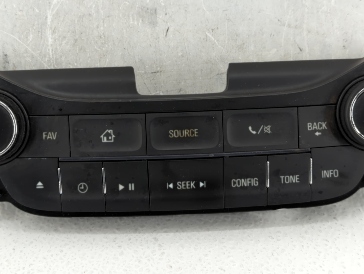 2014-2016 Chevrolet Malibu Radio Control Panel - Oemusedautoparts1.com