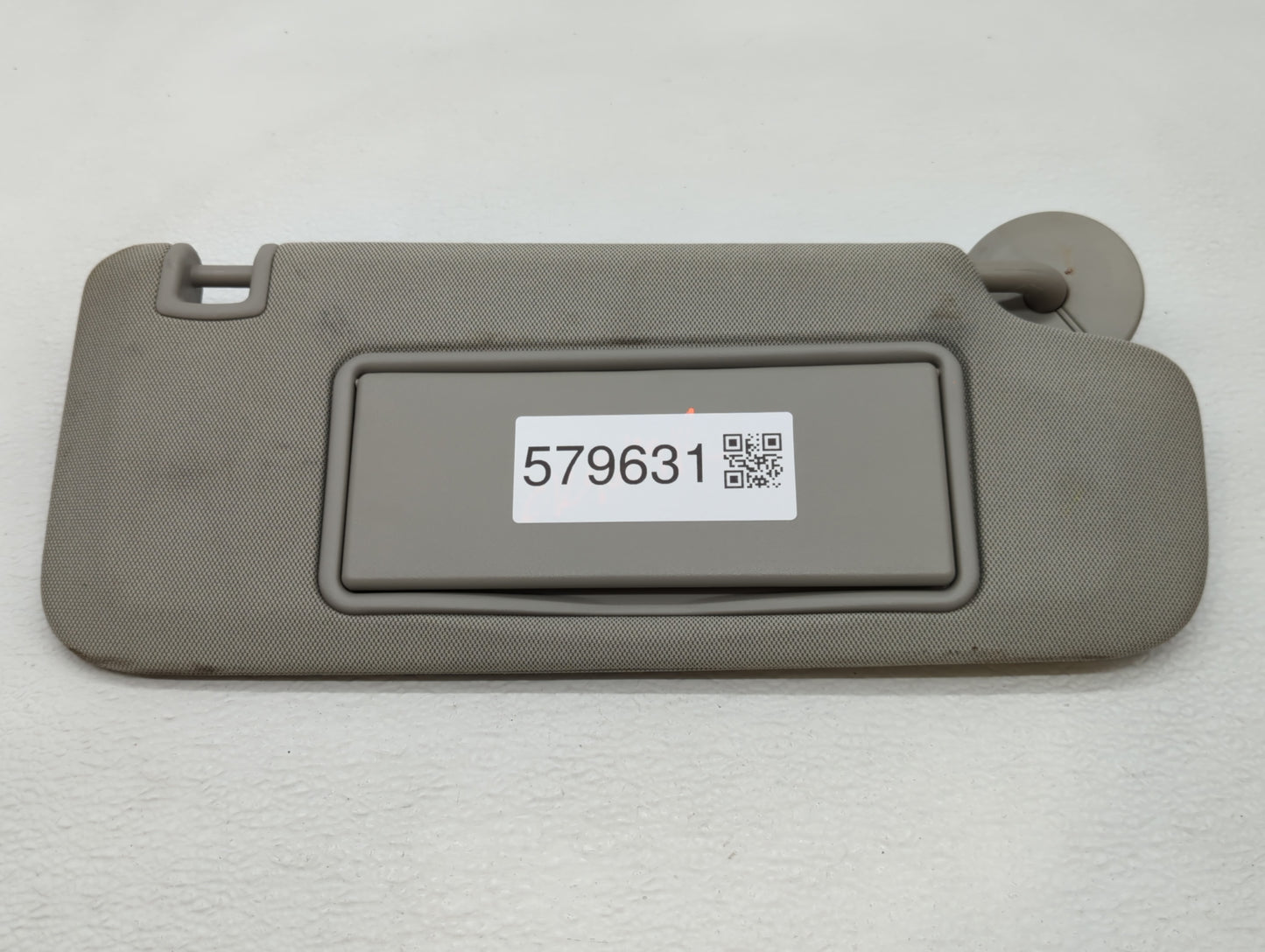 2013-2016 Chevrolet Malibu Sun Visor Shade Replacement Passenger Right Mirror Fits Fits 2013 2014 2015 2016 OEM Used Auto Pa