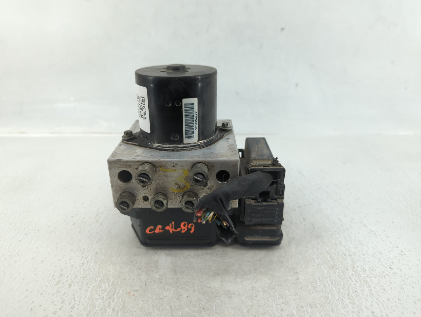 2013-2016 Chevrolet Malibu ABS Pump Control Module Replacement P/N:22863598 Fits Fits 2012 2013 2014 2015 2016 OEM Used Auto