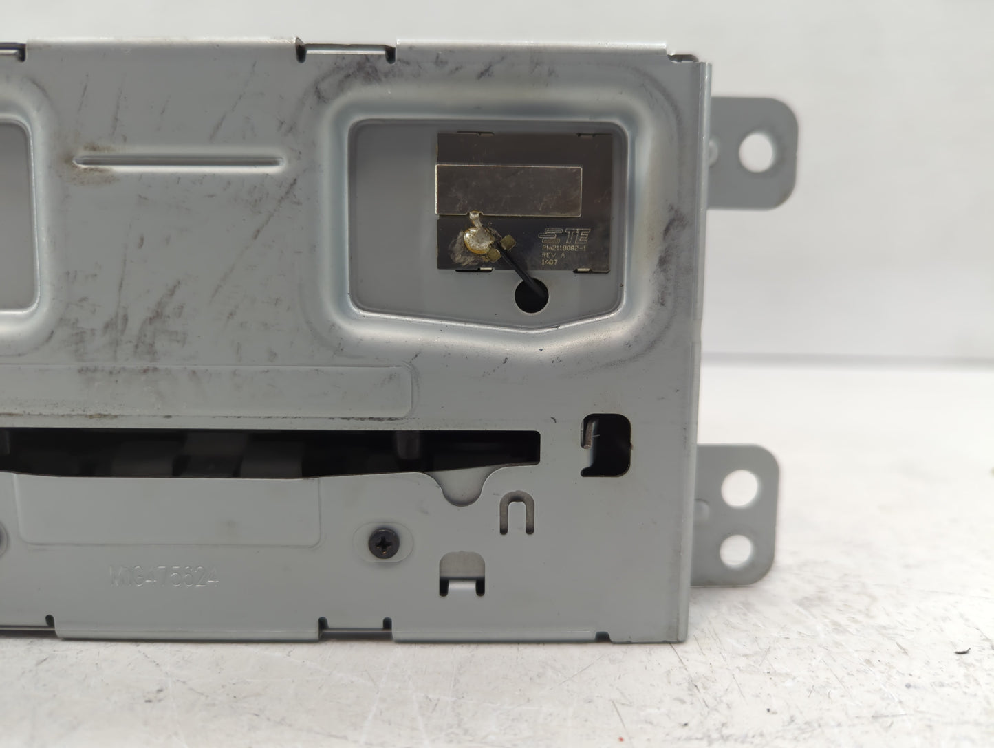 2014-2016 Chevrolet Malibu Radio AM FM Cd Player Receiver Replacement P/N:23495272 Fits Fits 2014 2015 2016 OEM Used Auto Pa