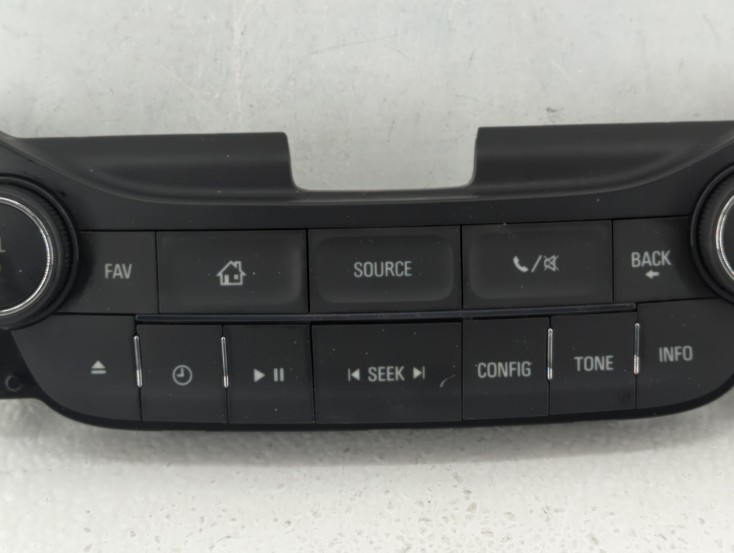 2014-2016 Chevrolet Malibu Radio Control Panel - Oemusedautoparts1.com