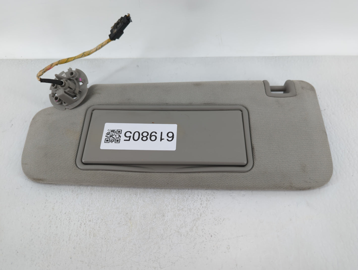 2013-2016 Chevrolet Malibu Sun Visor Shade Replacement Passenger Right Mirror Fits Fits 2013 2014 2015 2016 OEM Used Auto Pa