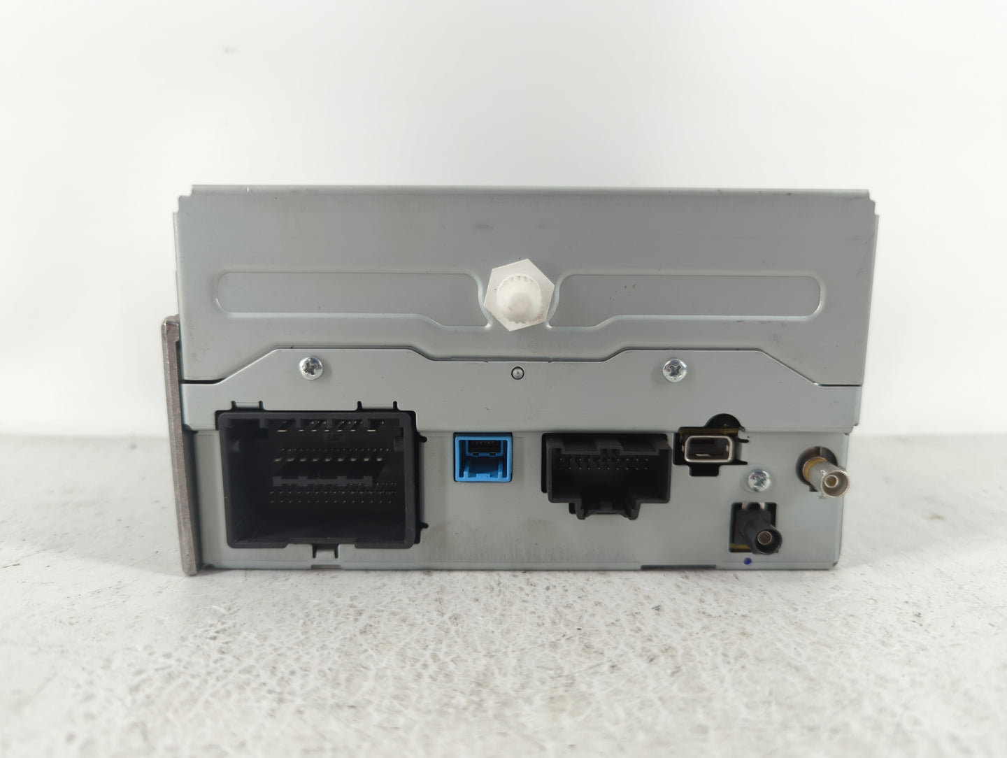 2014-2016 Chevrolet Malibu Radio AM FM Cd Player Receiver Replacement P/N:23476254 Fits Fits 2014 2015 2016 OEM Used Auto Pa