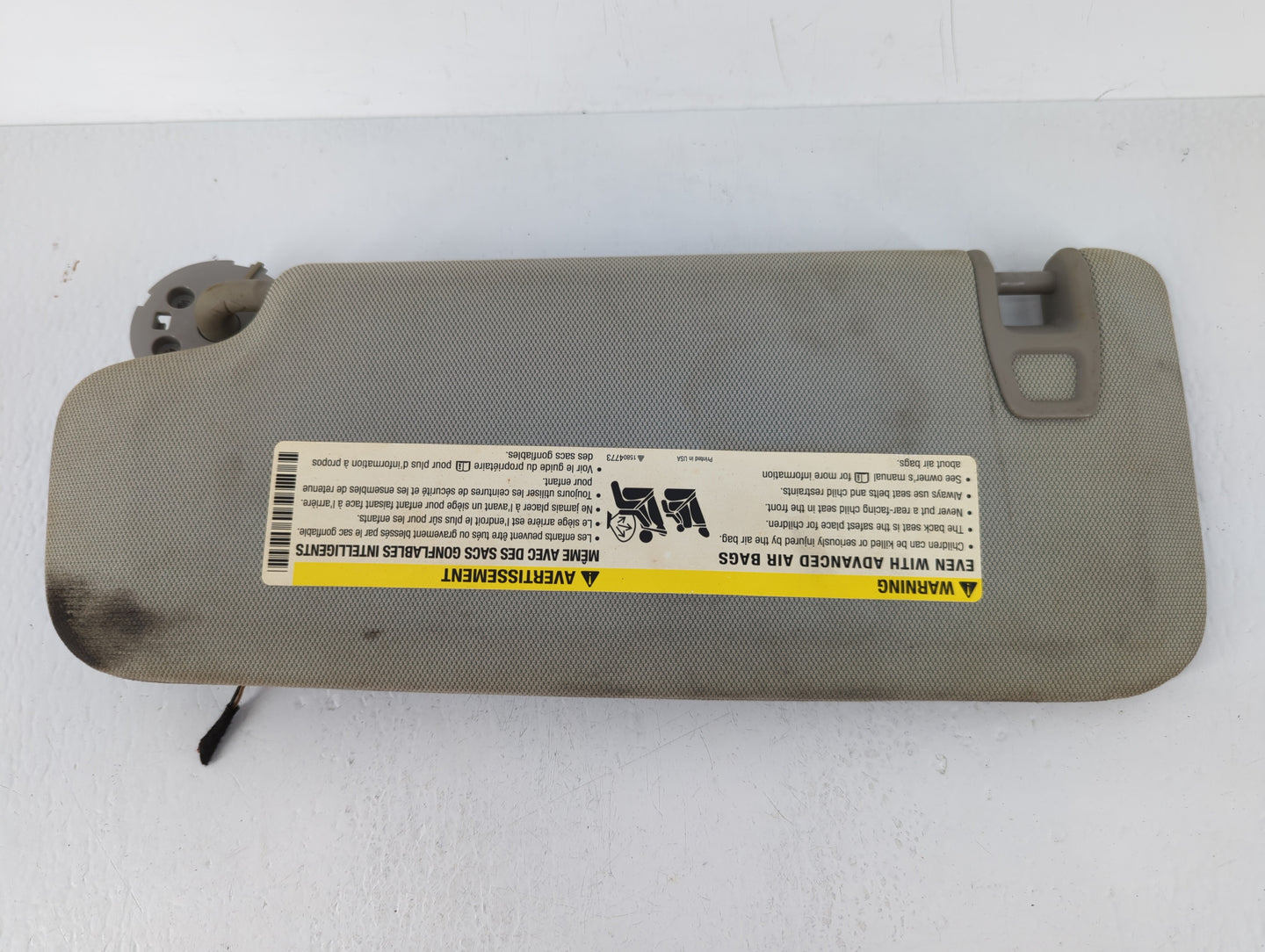 2013-2016 Chevrolet Malibu Sun Visor Shade Replacement Driver Left Mirror Fits Fits 2013 2014 2015 2016 OEM Used Auto Parts 