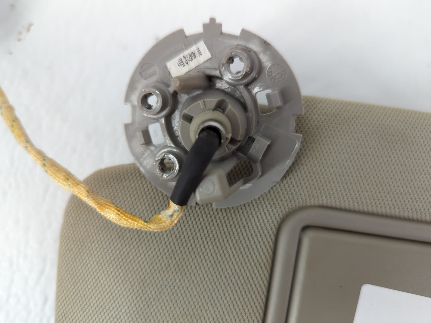 2013-2016 Chevrolet Malibu Sun Visor Shade Replacement Passenger Right Mirror Fits Fits 2013 2014 2015 2016 OEM Used Auto Pa