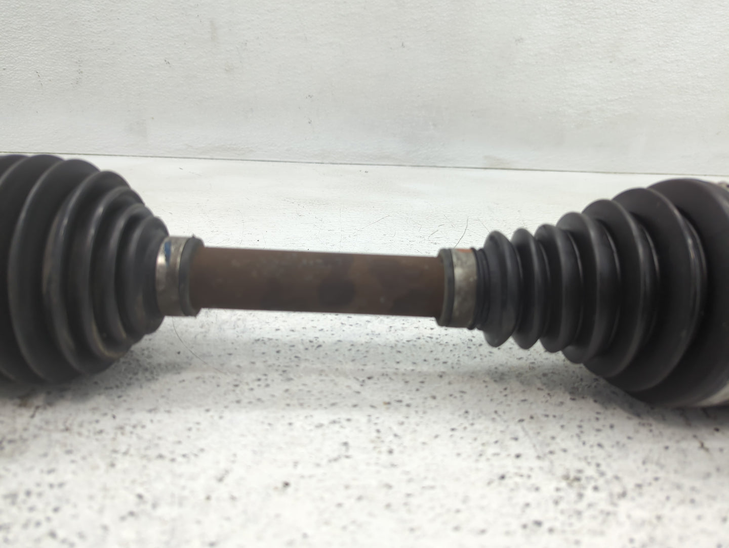 2013-2015 Chevrolet Malibu Axle Shaft Front Driver Cv C/v - Oemusedautoparts1.com