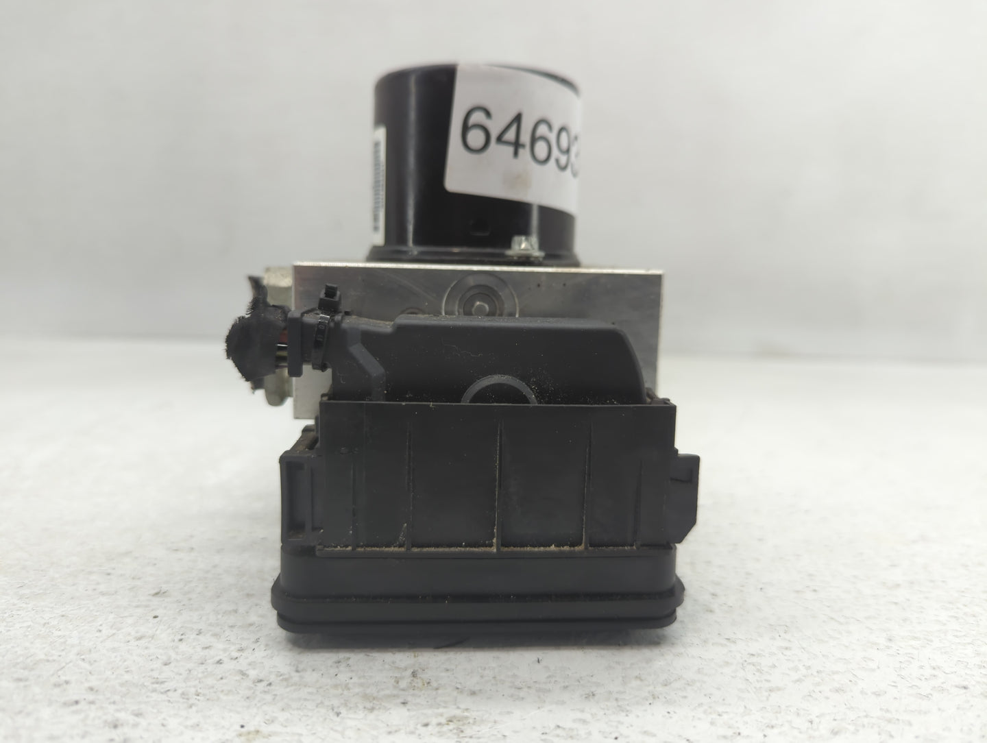2013-2016 Chevrolet Malibu ABS Pump Control Module Replacement P/N:22863598 Fits Fits 2012 2013 2014 2015 2016 OEM Used Auto