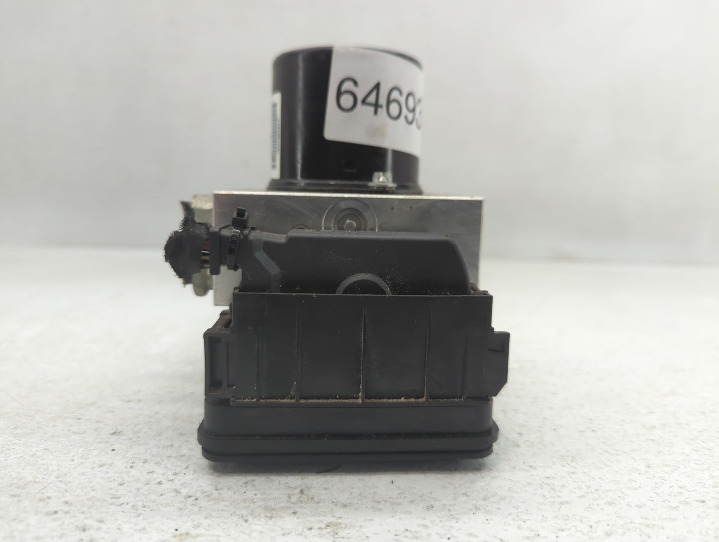 2013-2016 Chevrolet Malibu ABS Pump Control Module Replacement P/N:22863598 Fits Fits 2012 2013 2014 2015 2016 OEM Used Auto