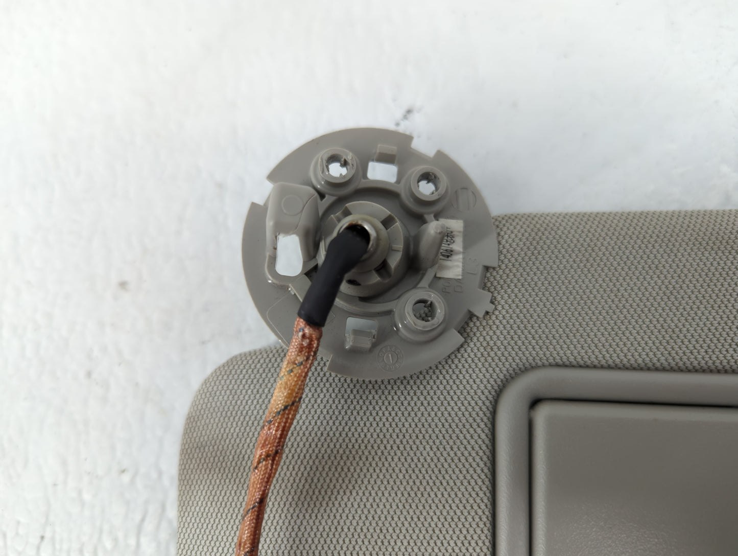 2013-2016 Chevrolet Malibu Sun Visor Shade Replacement Driver Left Mirror Fits Fits 2013 2014 2015 2016 OEM Used Auto Parts 