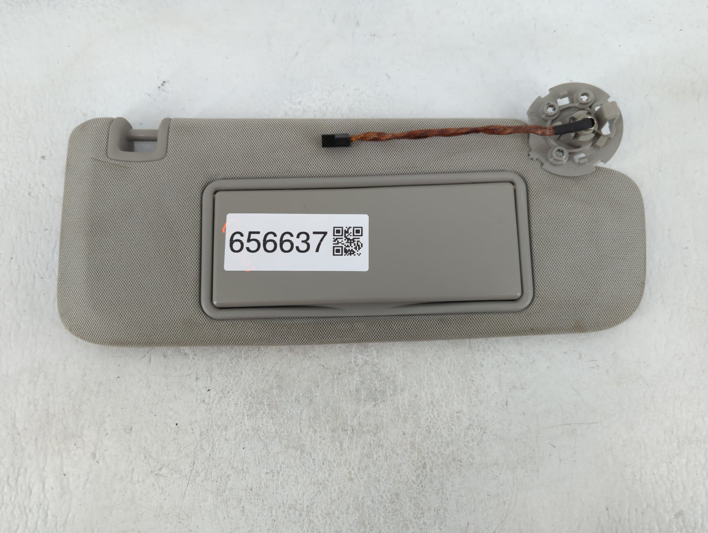 2013-2016 Chevrolet Malibu Sun Visor Shade Replacement Passenger Right Mirror Fits Fits 2013 2014 2015 2016 OEM Used Auto Pa