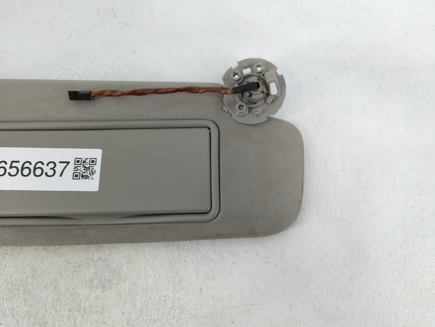 2013-2016 Chevrolet Malibu Sun Visor Shade Replacement Passenger Right Mirror Fits Fits 2013 2014 2015 2016 OEM Used Auto Pa