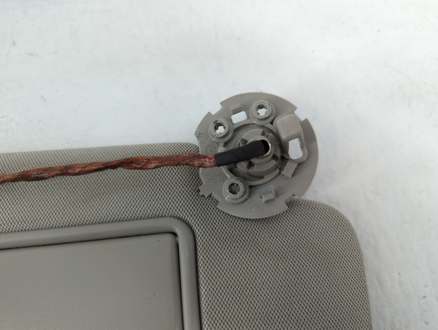 2013-2016 Chevrolet Malibu Sun Visor Shade Replacement Passenger Right Mirror Fits Fits 2013 2014 2015 2016 OEM Used Auto Pa